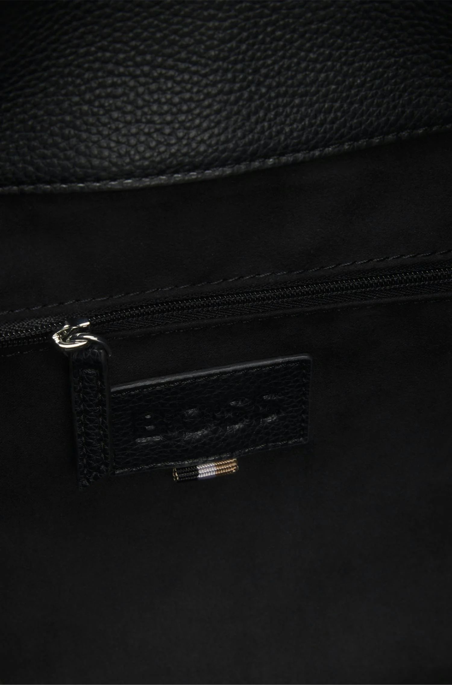 products.gallery.thumbnail_alt