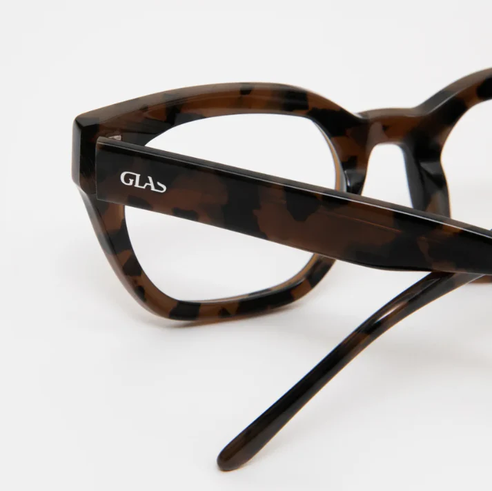 products.gallery.thumbnail_alt