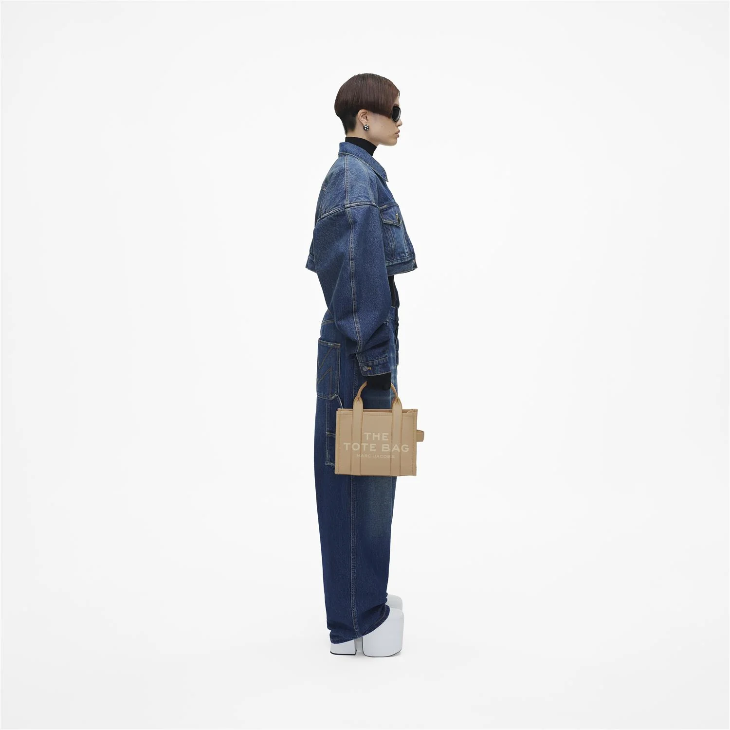 products.gallery.thumbnail_alt