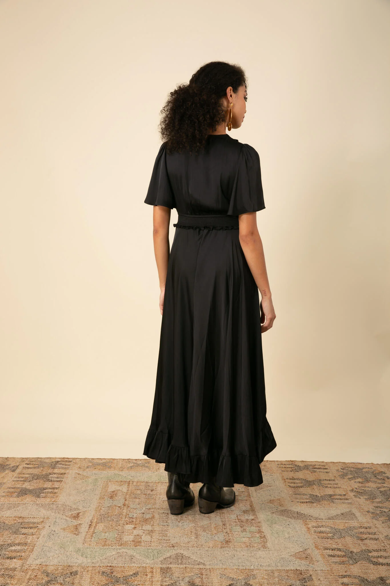 products.gallery.thumbnail_alt